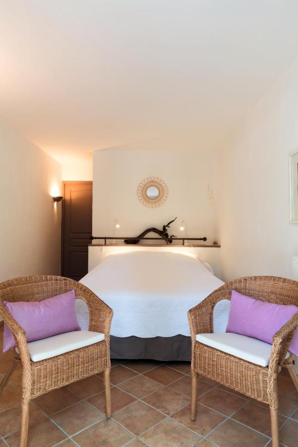 Bastide De Fave Bed and Breakfast Brue-Auriac Eksteriør billede